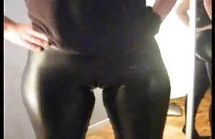 ناز, سگ پخش فیلم کوتاه سکسی ماده, پر شده با دو را cocks چربی