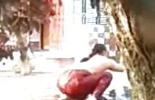 هرچه ودکا در دیک خود را کلیپ کوتاه سکسی موبایل و اجازه می دهد تا جوجه خورد آن